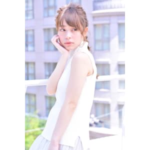 大人かわいい♪編み込みポニーテール