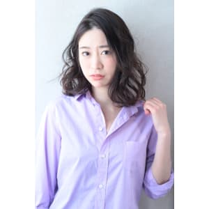 大人かわいい♪かき揚げバング黒髪フェミニンミディ