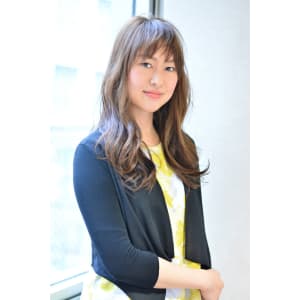 イルミナカラー×ふんわりエアリーロング