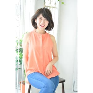 大人かわいい♪暗髪ナチュラルミディ