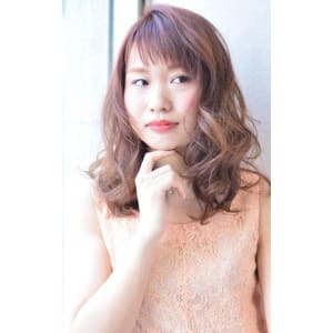 シースルー＆ちびバング♪ふんわりウェービー鎖骨ミディ