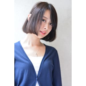 大人かわいい暗髪フェミニン＆クラシカルワンカールボブ