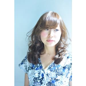 斜めバングアシンメトリー☆ウェービー個性的クラシカルモード