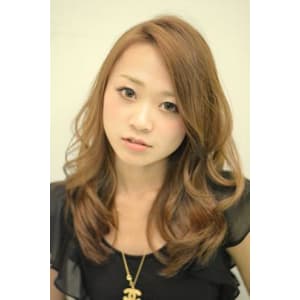 大人かわいいマーメイドアッシュ甘めバングナチュラルセミディ