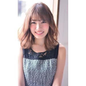 抜け感コケティッシュ♪ナチュラルカールフェミニンロング