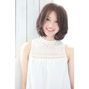 ナチュラルなエアリーカールが大人かわいい☆甘辛バルーンミディ