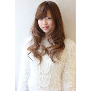 大人かわいい甘辛グラマラス♪ウェービーフェミニンロング