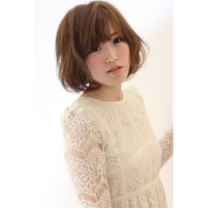 エアリーカールのルーズな甘辛ウェービーフェミニン大人ボブ♪