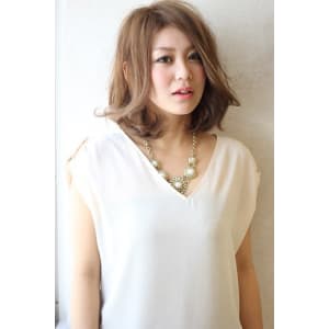 ナチュラル☆エアリーカールが大人かわいい♪グラマラスミディ