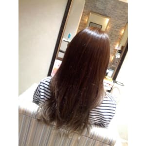最近人気のくすみカラー ☆グレイッシュ♪
