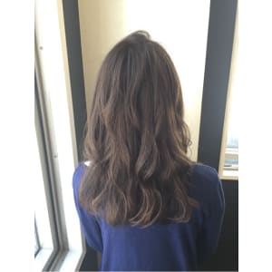 黄味を抑えた＃外国人風アッシュベージュ