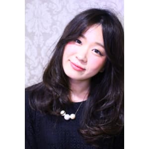 大人可愛い愛されフェミニンロング