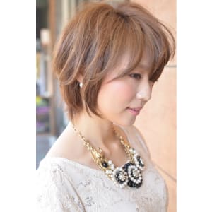 大人かわいい♪ラブ＆グラマラスなナチュラルショート