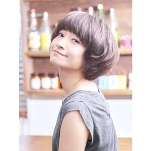可愛いけどどこか上品な☆マッシュベースのフェザーボブ☆