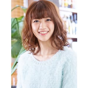 ツヤ感と毛先の動きで可愛らしさをよりあげてくれる♪