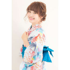 可愛くヘアセット花火大会夏祭りに