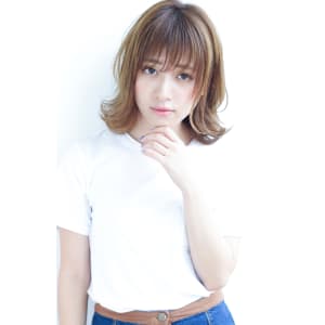 くびれる外ハネでオシャレに可愛く小顔に　Tー２０６