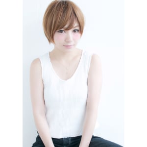 小顔で目力アップショート【H-291】