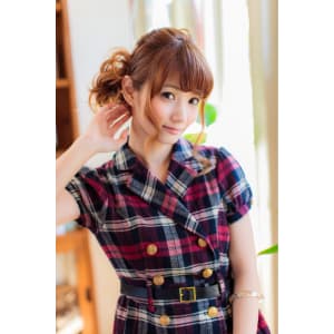 ゆるゆる編み込みサイドアップ