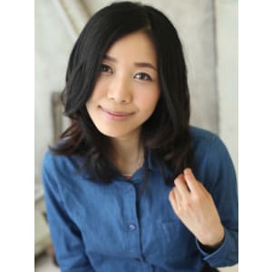 作りこまない巻き髪スタイル【相模大野】