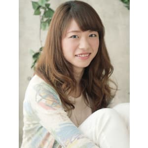 小 顔効果も可愛さも叶えるレイヤースタイル【相模大野】