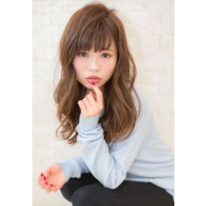 名古屋でカラー、ストレートが一番上手いスタイリスト