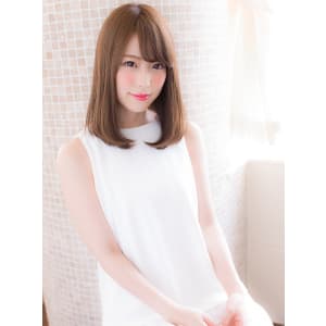 エアリー感のある艶髪ストレートミディ　ルイマダーナ栄by玉井
