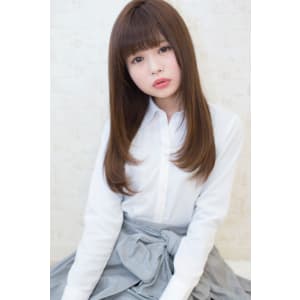 名古屋でストレートが一番上手いスタイリスト