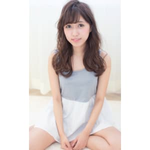 名古屋で一番おしゃれな美容室