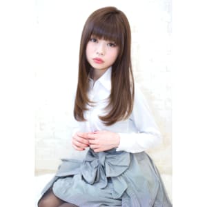 名古屋でストレートが一番上手いスタイリスト