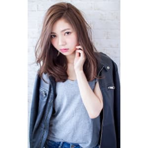 べージュセミロング