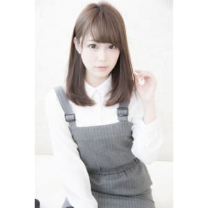 洋服はスナイデルです♪