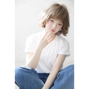 ルイマダーナ栄　ハイトーングレージュボブ