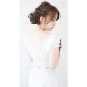 ＊キレイめねじりルーズアップ＊