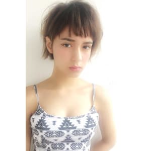 大人可愛い耳掛けショートカット【N-484】