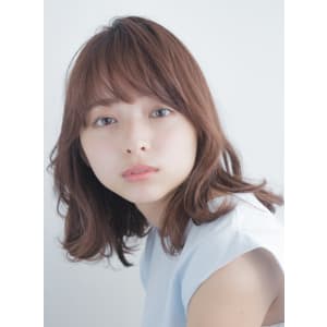 アレンジも簡単大人ひし形ミディアムパーマ