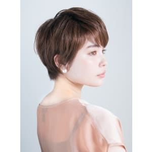 鈴木ちなみ風大人シンプルショート