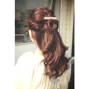 ルーズ編み込みスタイル