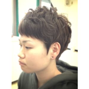 前髪まゆ上ベリーショート