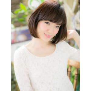 フェミニンボブ