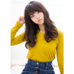 ネイビーアッシュ小顔前髪のゆるウェーブロング
