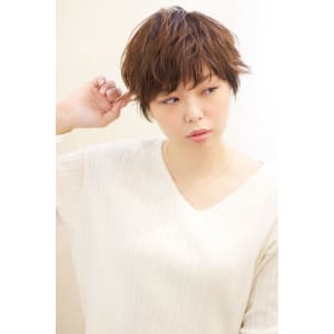外ハネ大人かわいいグラデーションカラーヘアー　AKI-32