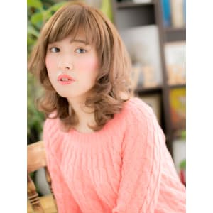 リッチウェーブの”くびれミディ”