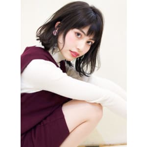 チークバングでニュアンスボブ T-173