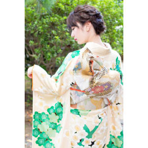 成人式　振袖着付け＋ヘアセット