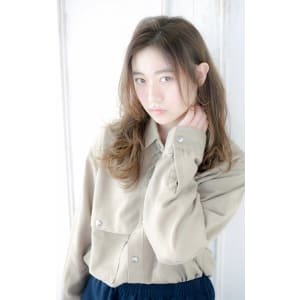 カジュアルな大人可愛いリップバング【N-537】