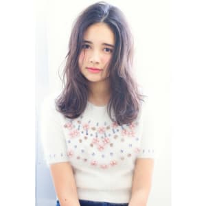 リップバングで外国人風ゆるふわパーマ　T－１９４