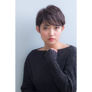 クラシカルタイトショート