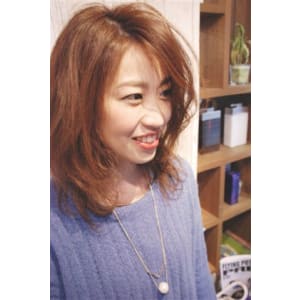 外ハネミックスミディアムレイヤー - RISE HAIR BRAND cocoo【ライズヘアブランドココウ】掲載中