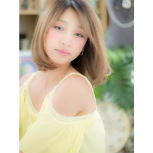 シンプルボブ×グラデカラー
